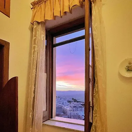 Bed & Breakfast In Centro - Bellavista House Pisticci